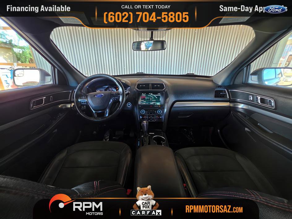 Used 2018 Ford Explorer XLT w/ Equipment Group 202A image 8