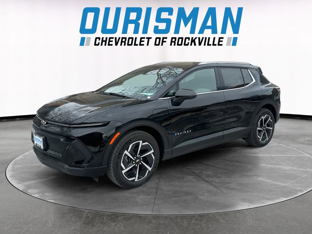 New 2026 Chevrolet Equinox EV LT image 2