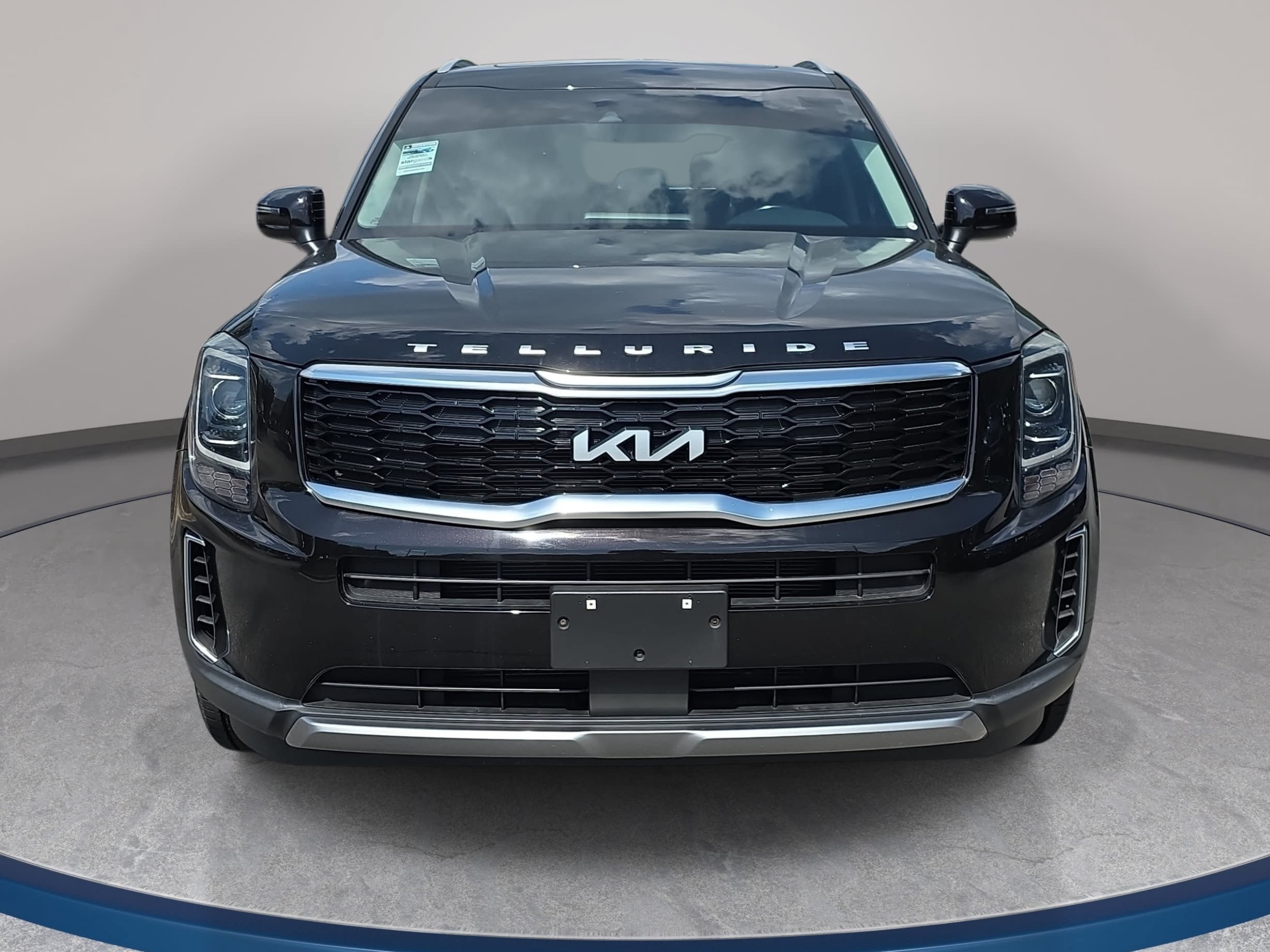 Used 2022 Kia Telluride S AWD/4WD image 2