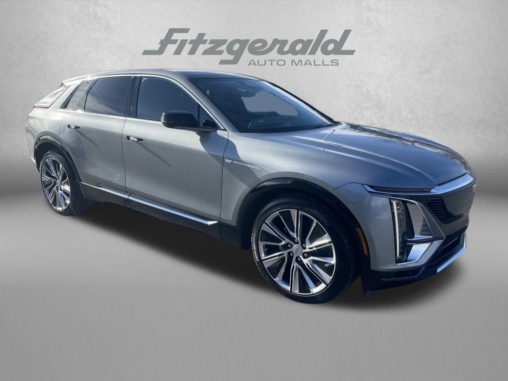 Certified 2024 Cadillac Lyriq Luxury w/ LPO, Floor Liner Package