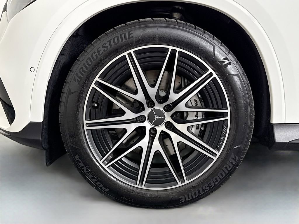 Used 2025 Mercedes-Benz GLC 43 AMG 4MATIC image 31