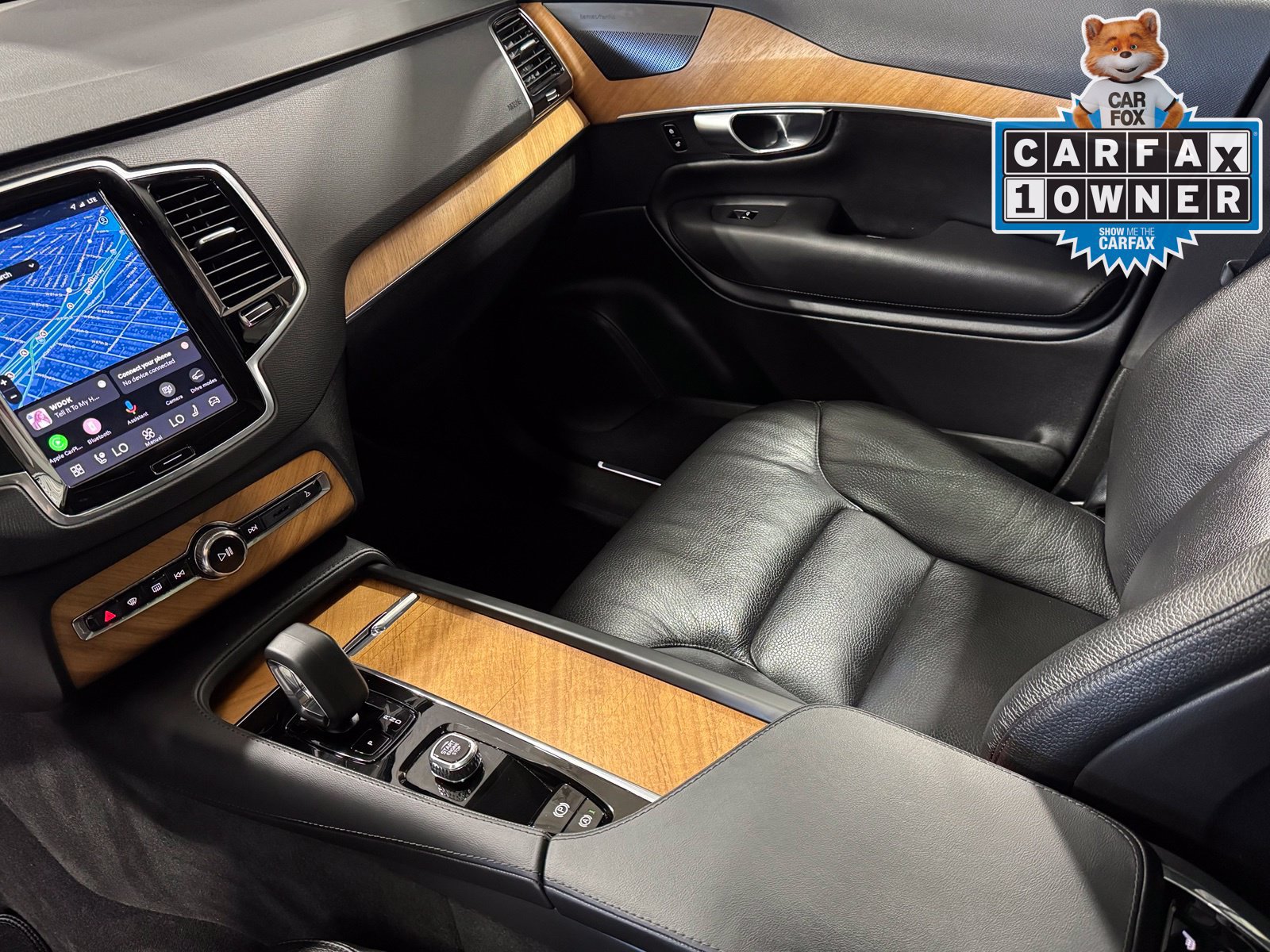 Used 2023 Volvo XC90 T8 Plus AWD/4WD image 17