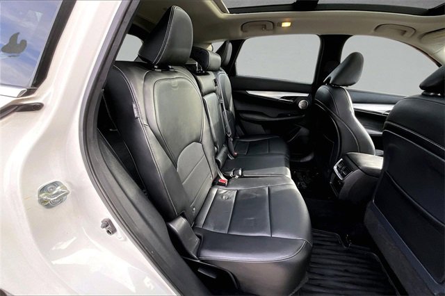 Used 2022 INFINITI QX50 Essential image 26