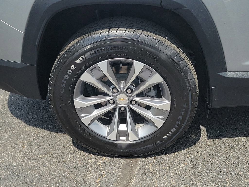 Used 2025 Chevrolet Equinox LT FWD image 7