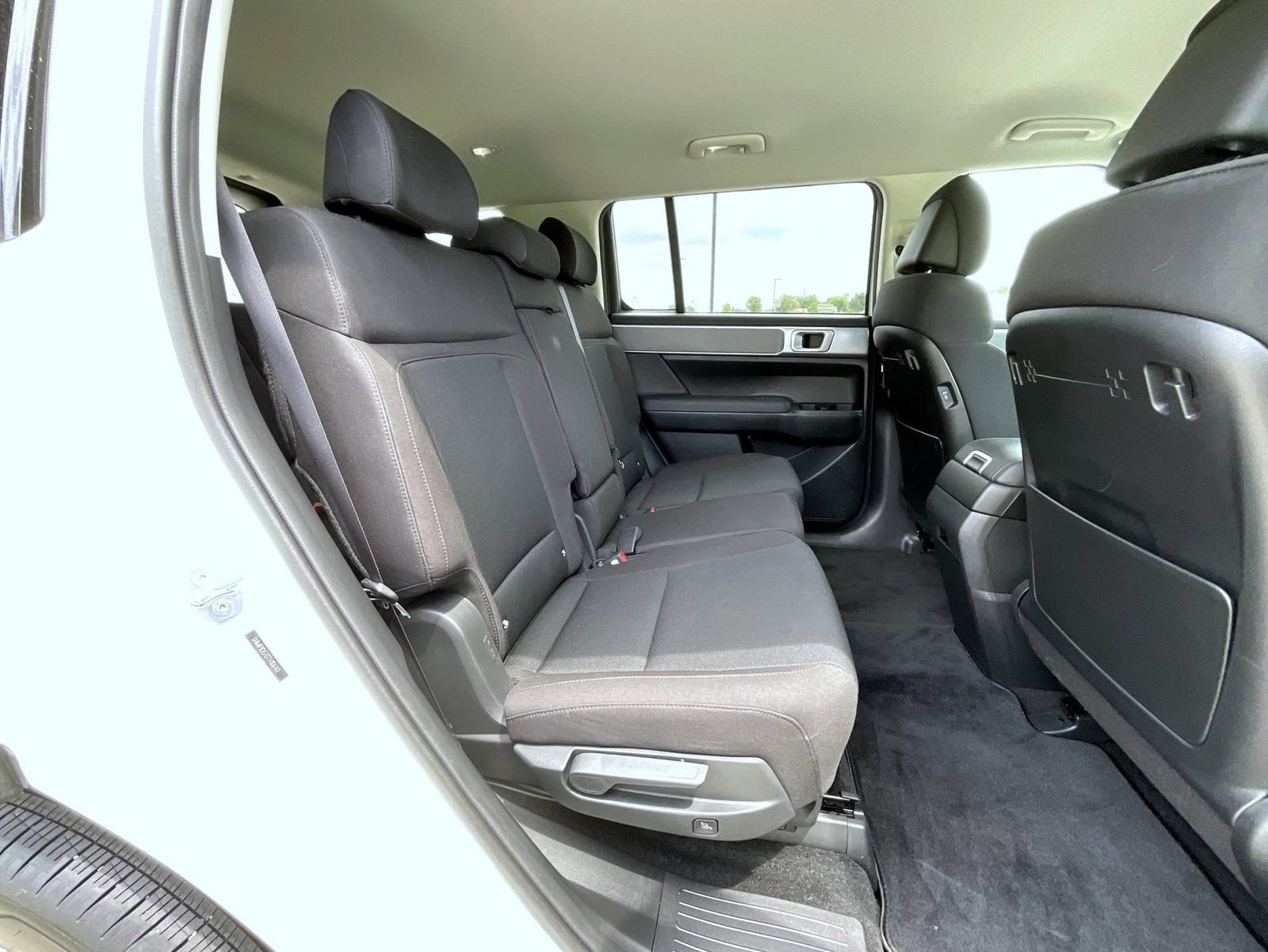 Certified 2026 Hyundai Santa Fe SE AWD/4WD image 19