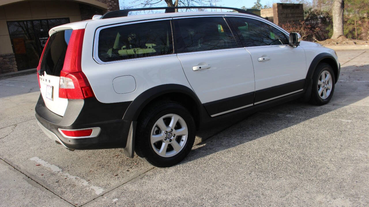 Used 2013 Volvo XC70 3.2 image 8