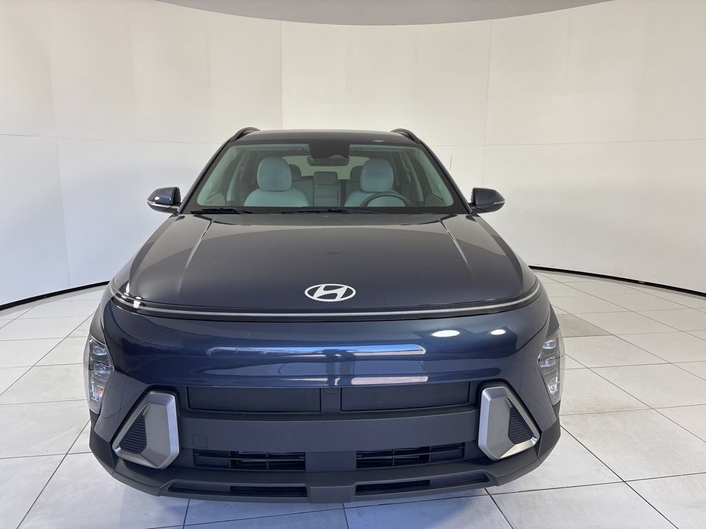 Certified 2025 Hyundai Kona SEL FWD image 8