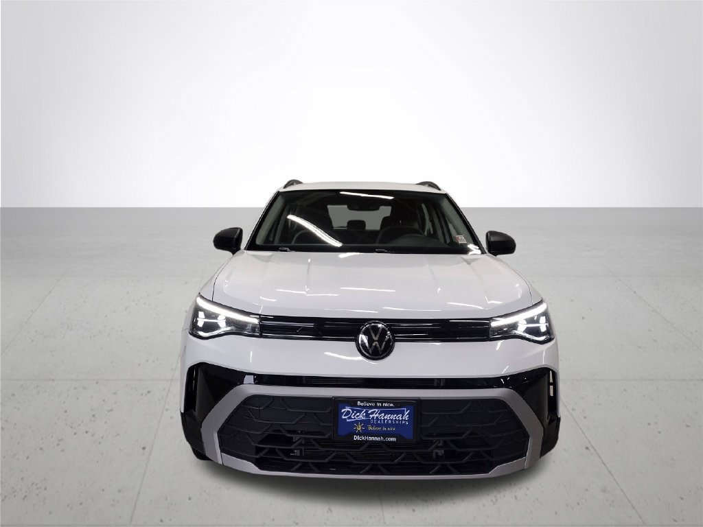 Certified 2025 Volkswagen Taos S AWD/4WD image 3