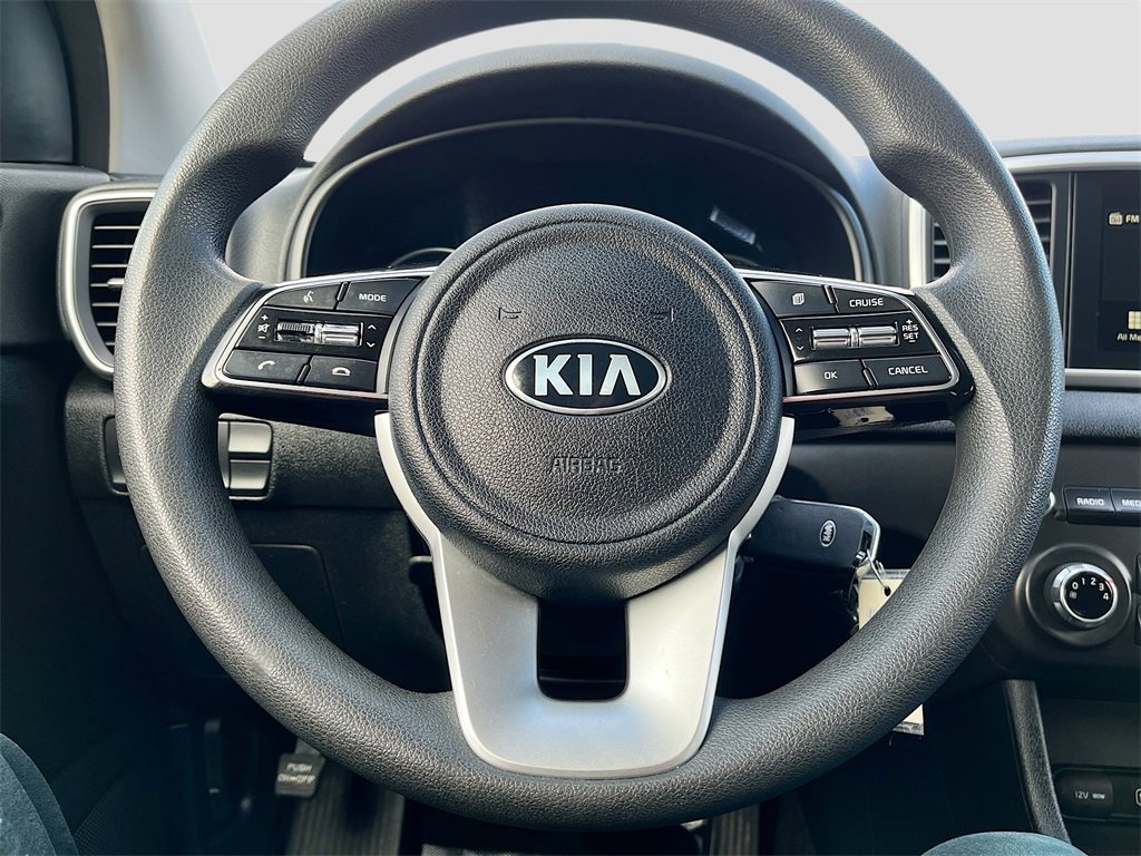 Used 2022 Kia Sportage LX image 11