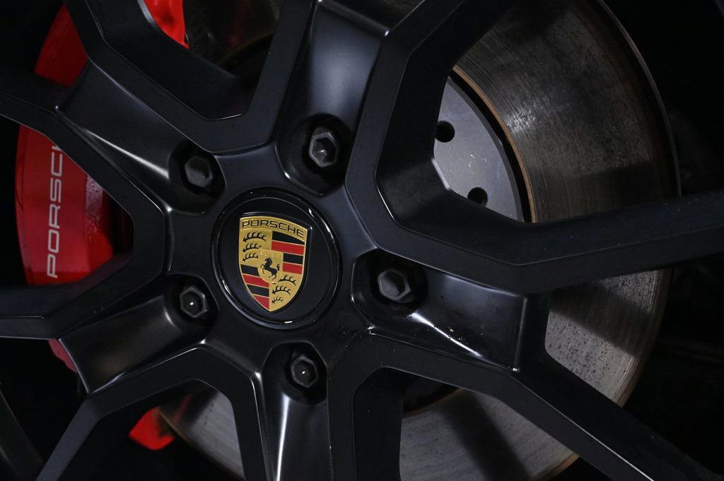 Used 2024 Porsche Taycan GTS image 26