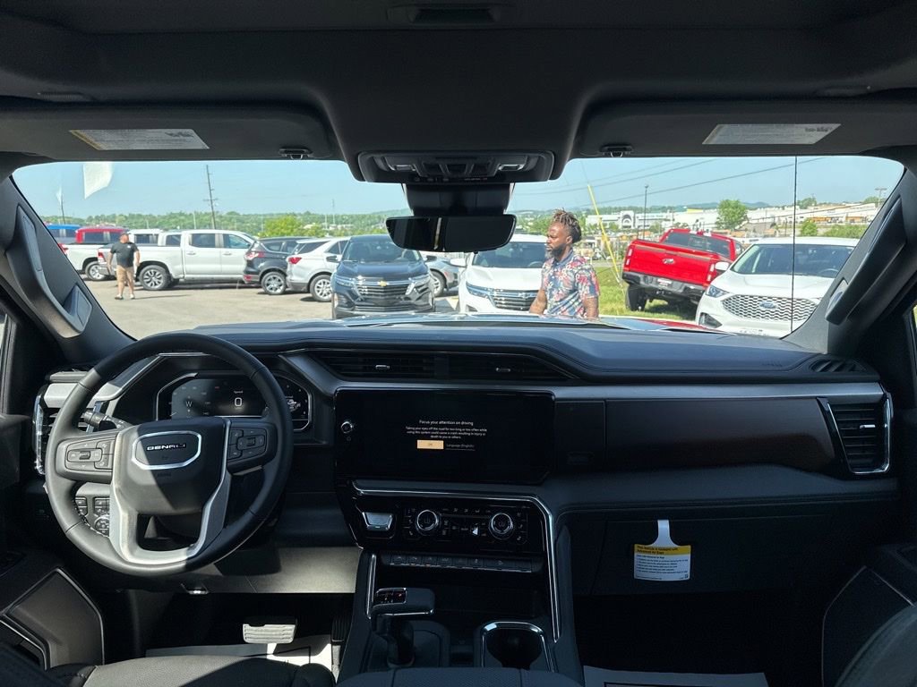 New 2025 GMC Sierra 1500 Denali w/ Denali Reserve Package image 27