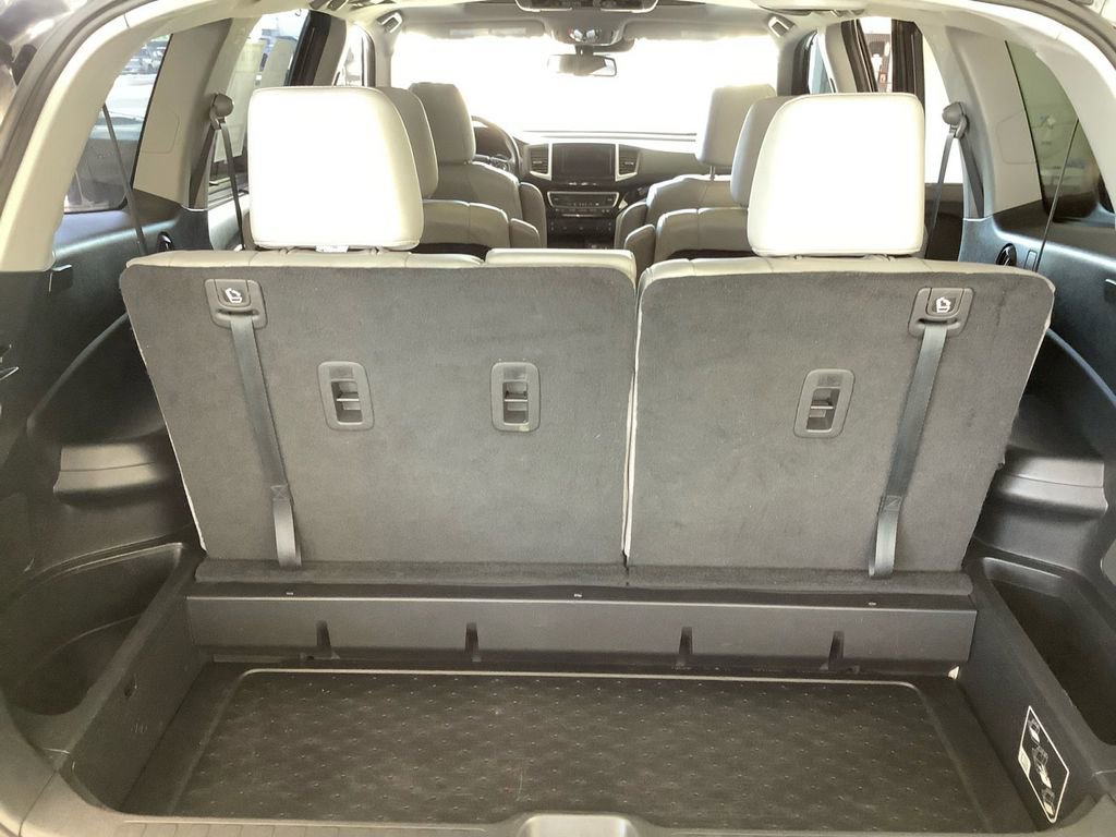 Used 2016 Honda Pilot Elite image 30