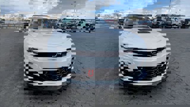 Used 2023 Chevrolet Camaro SS image 3