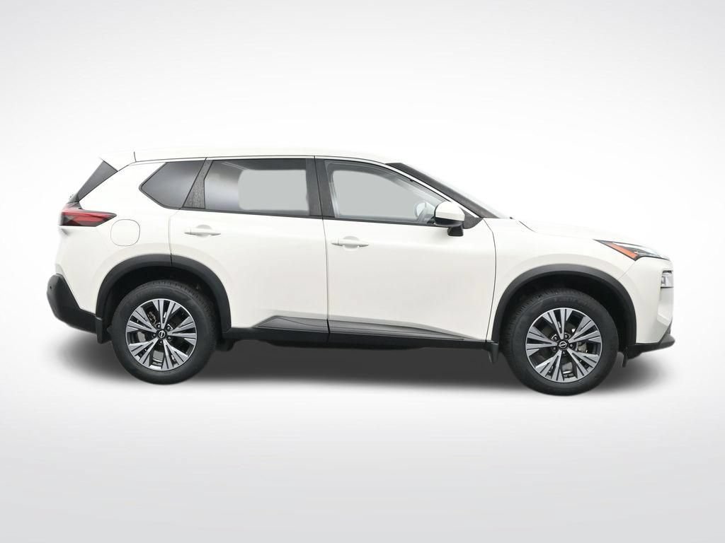Used 2023 Nissan Rogue SV AWD/4WD image 4