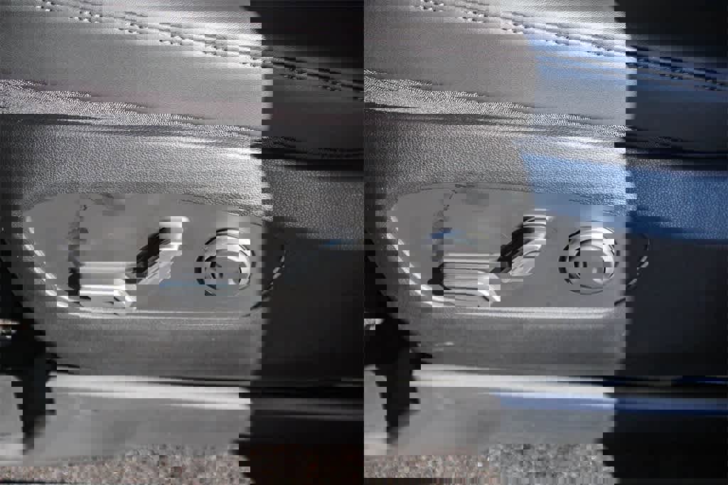 New 2026 Hyundai Ioniq 9 SEL w/ Tow & Go Package image 23