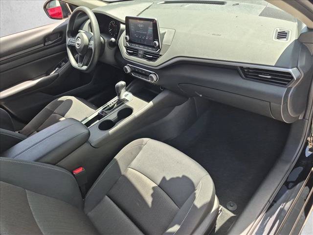 Certified 2025 Nissan Altima 2.5 S FWD image 20