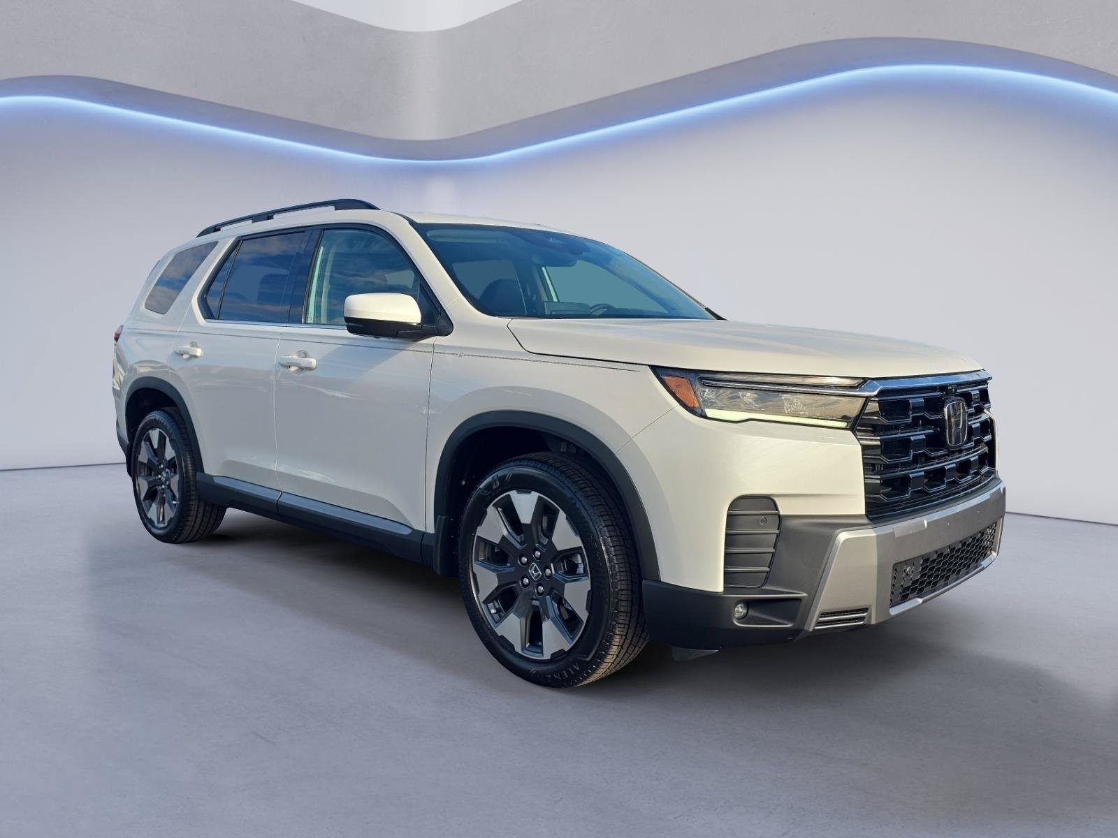 New 2026 Honda Pilot Touring image 8