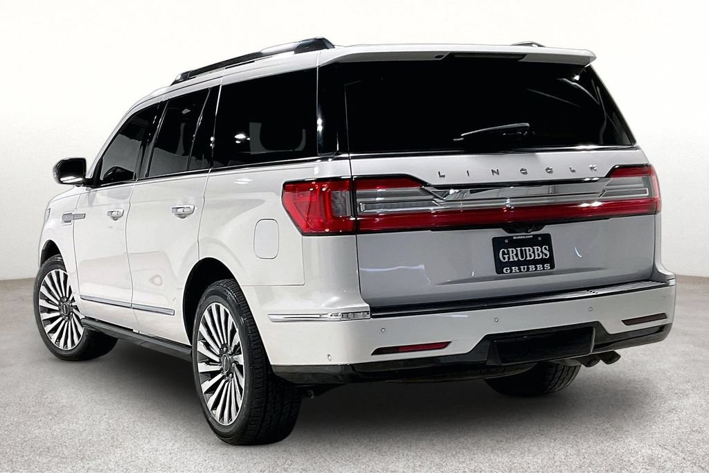 Used 2018 Lincoln Navigator Reserve w/ Technology Package AWD/4WD image 15