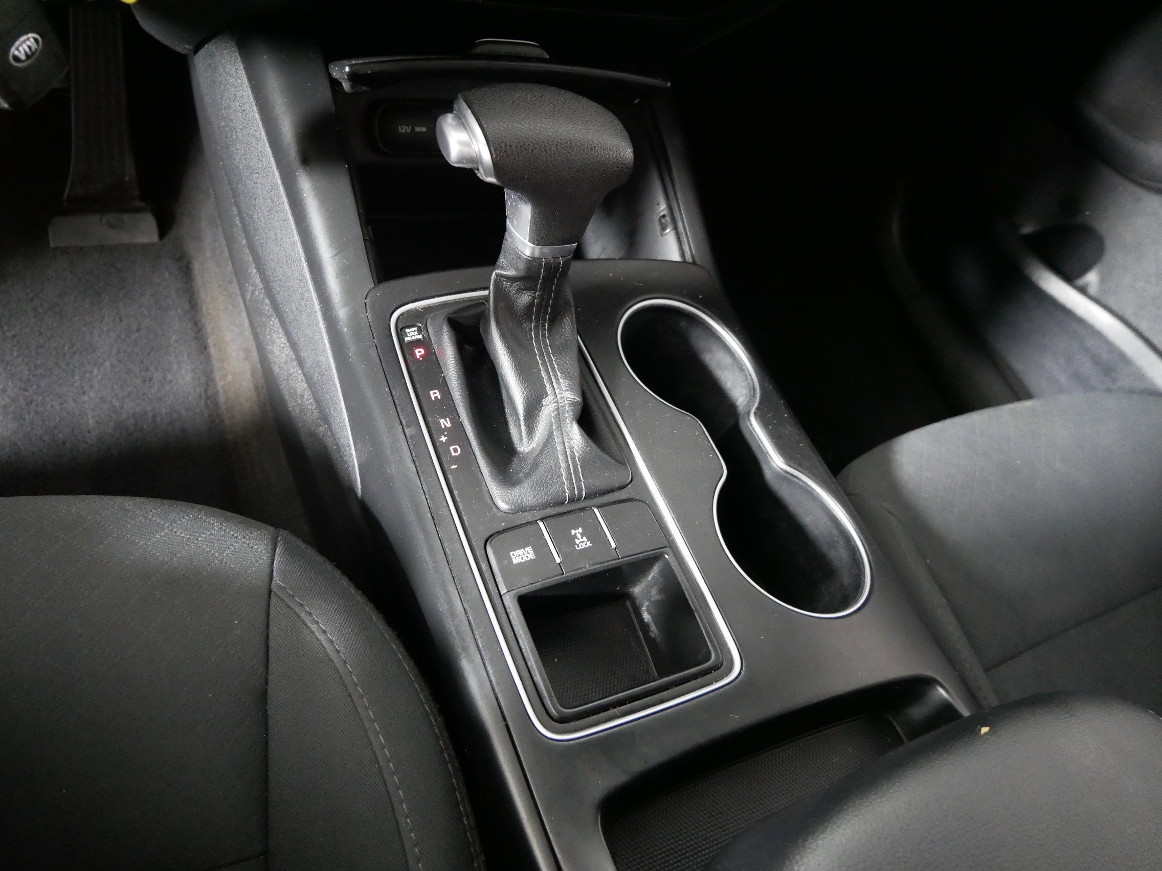 Used 2019 Kia Sorento LX AWD/4WD image 24