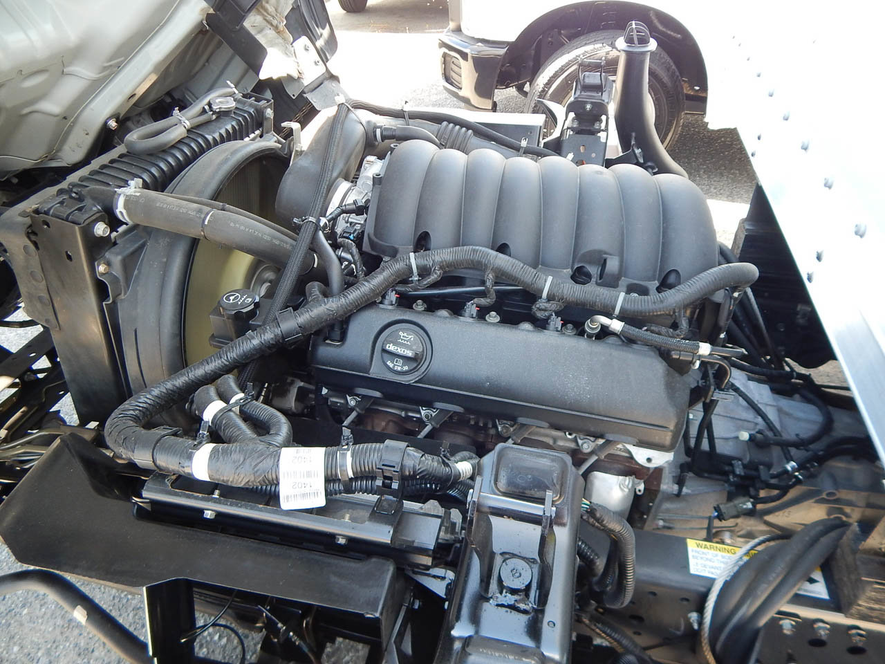 Used 2021 Isuzu NPR image 25