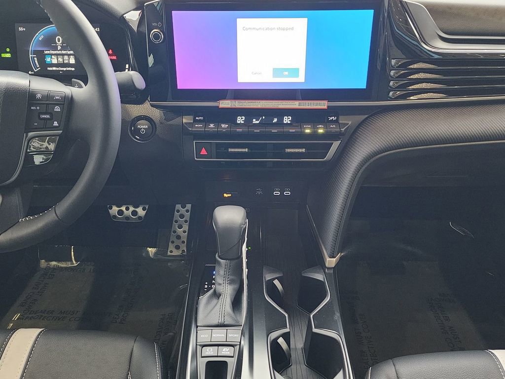 New 2026 Toyota Camry SE FWD image 8