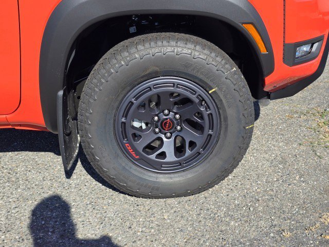 New 2025 Nissan Frontier PRO-4X w/ Pro Premium Package image 2
