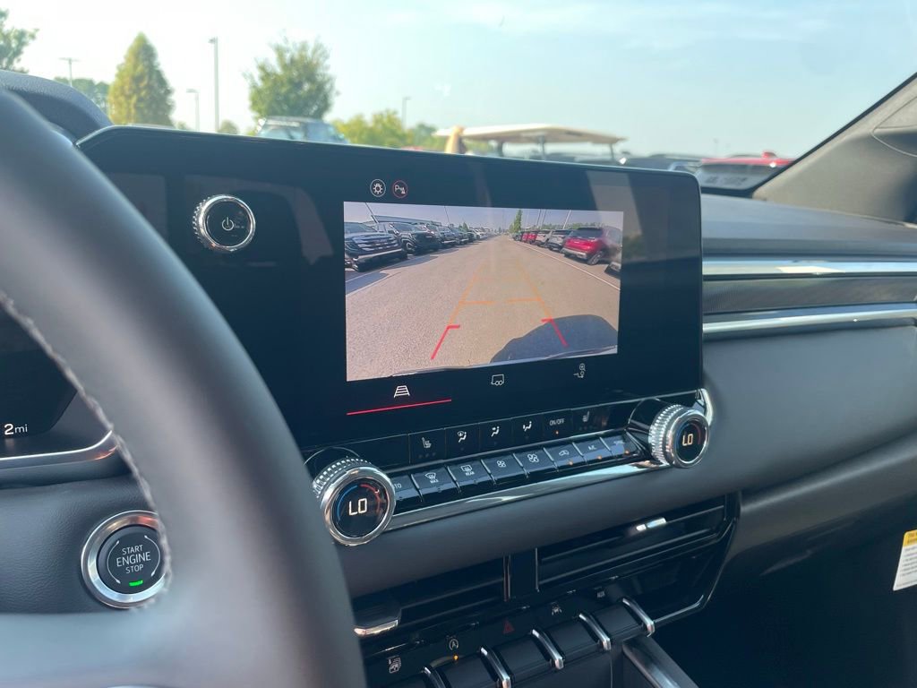 New 2026 GMC Canyon Elevation w/ Convenience Package image 15