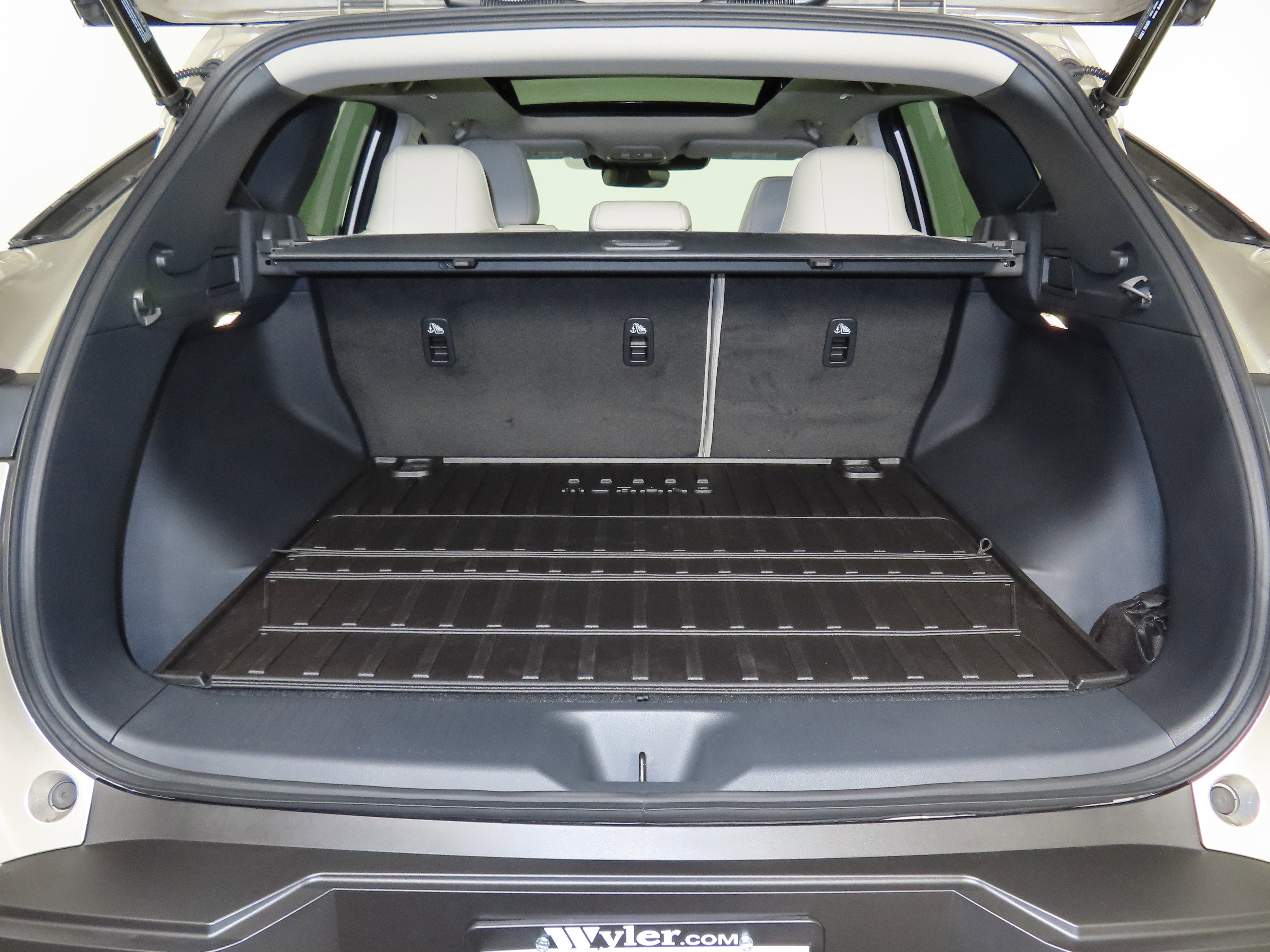 New 2026 Nissan Murano SL w/ Cargo Package AWD/4WD image 11
