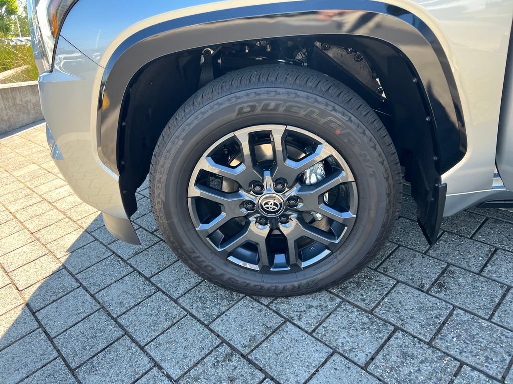 New 2026 Toyota Sequoia Platinum AWD/4WD image 18