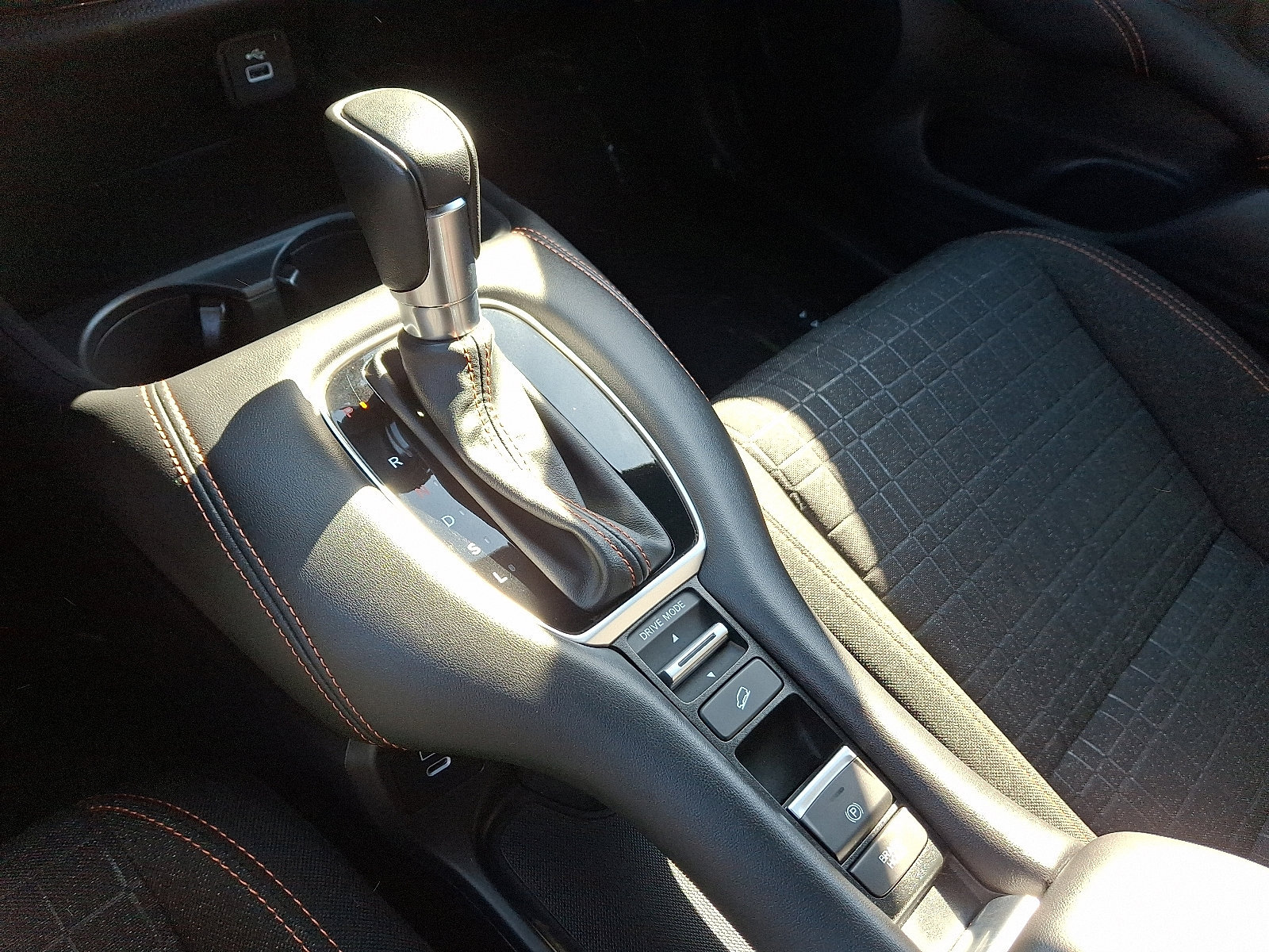 Used 2025 Honda HR-V Sport image 18