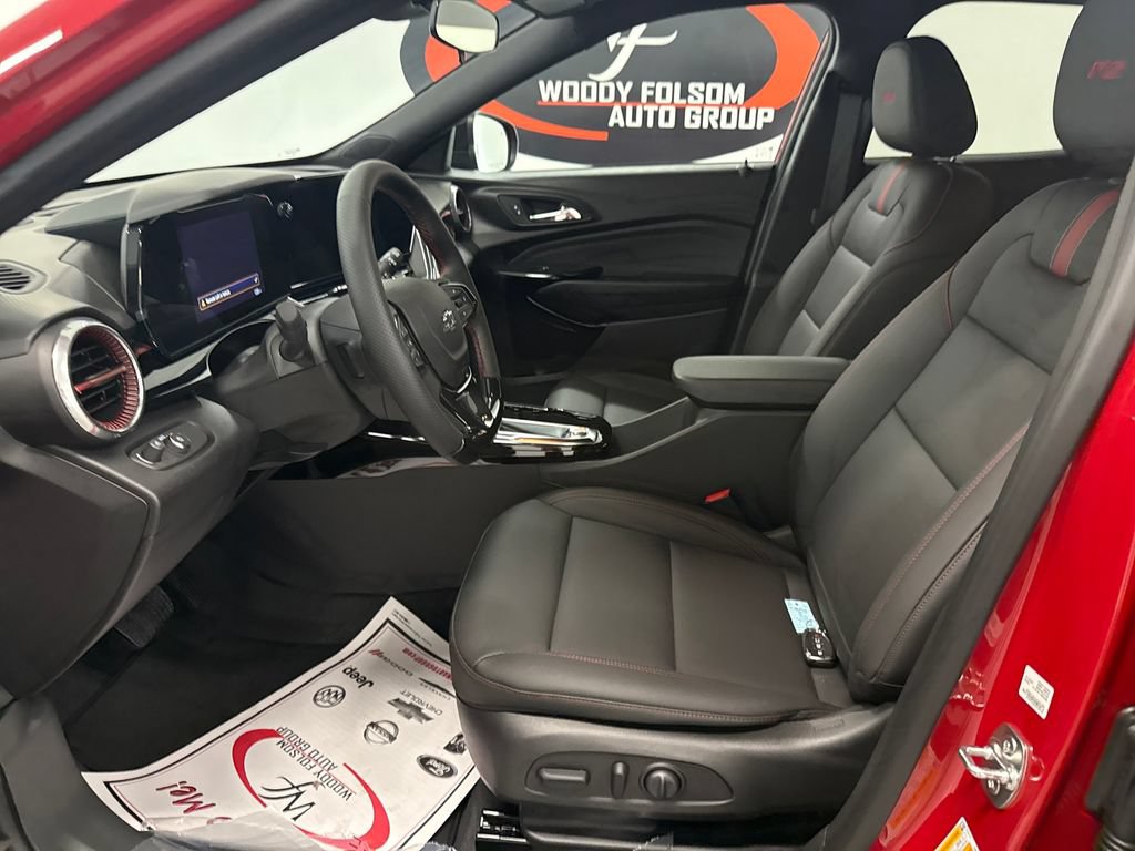 New 2026 Chevrolet Trax RS w/ Driver Confidence Package FWD image 8