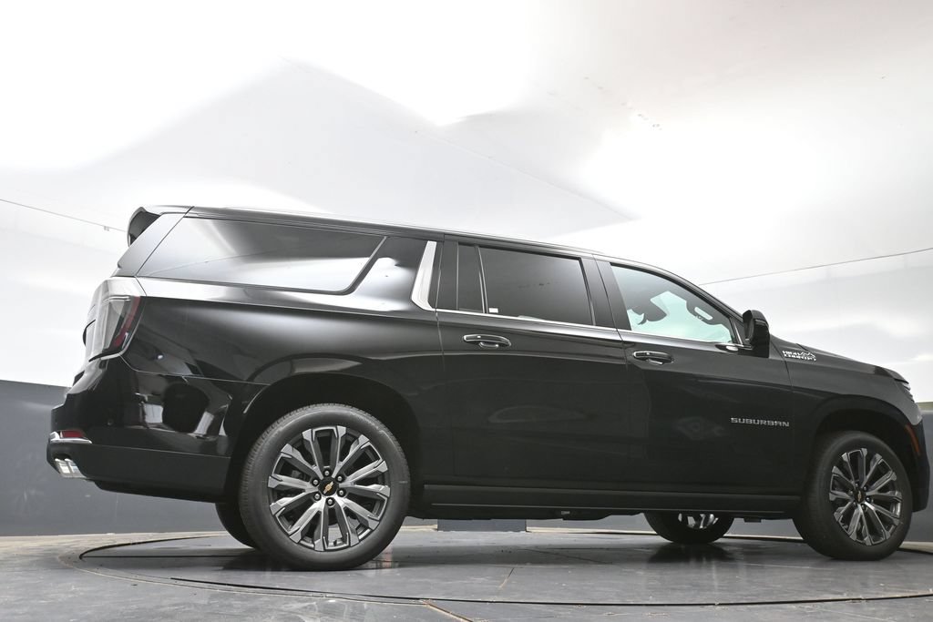 New 2026 Chevrolet Suburban High Country AWD/4WD image 43
