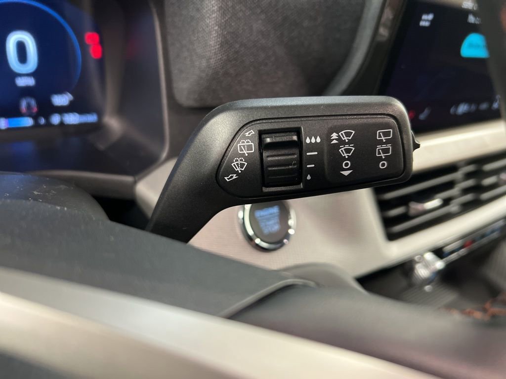 New 2026 Ford Explorer Active image 21