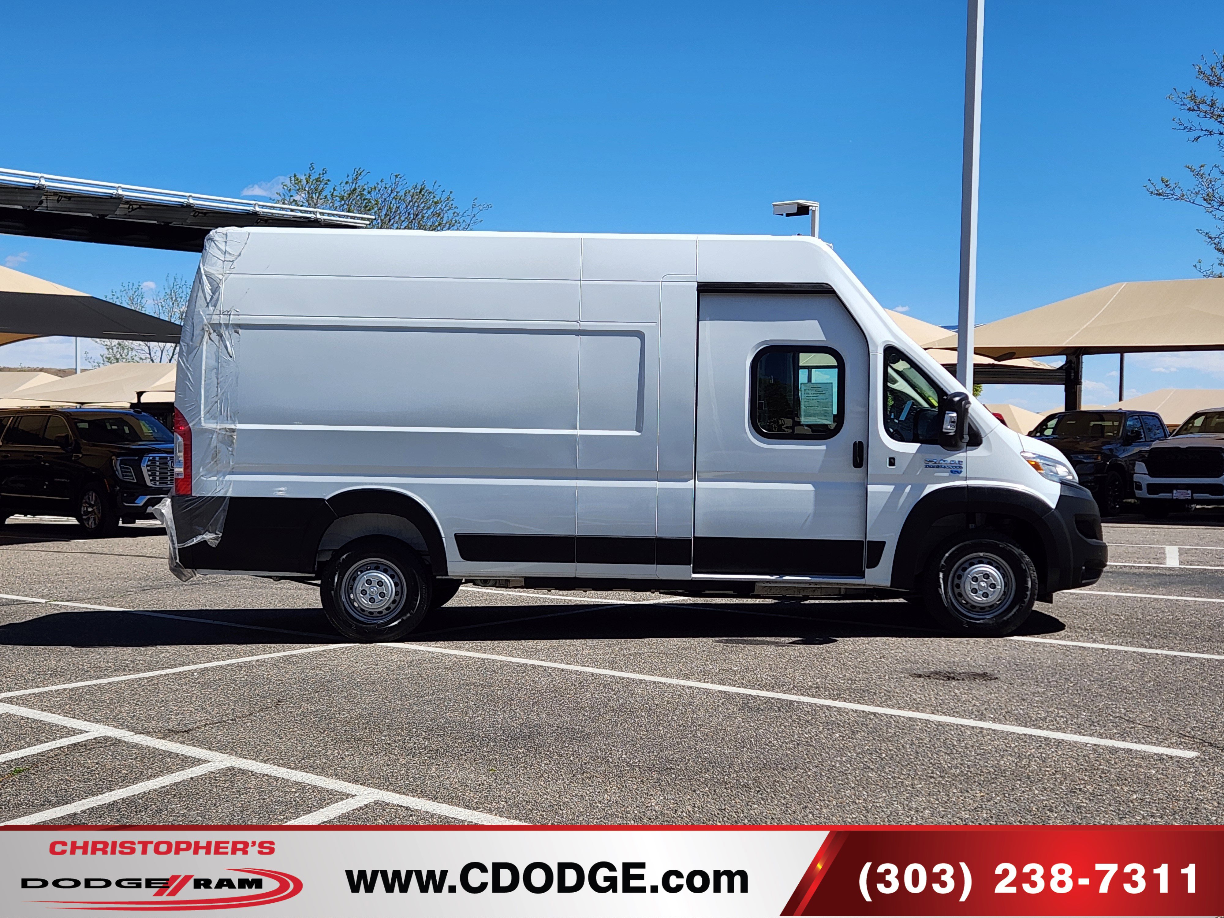 Used 2024 RAM ProMaster 3500 w/ Delivery Van Package FWD image 2