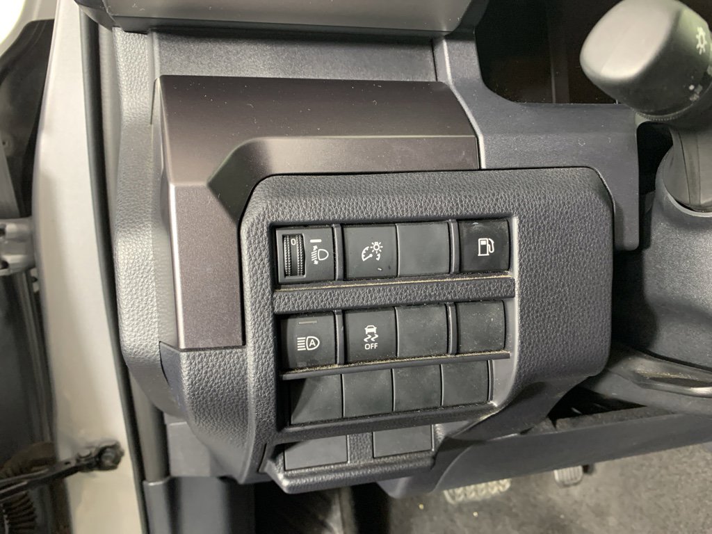 Used 2025 Toyota 4Runner SR5 image 16