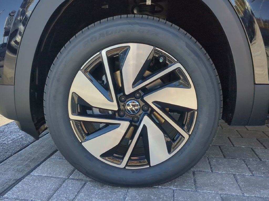 New 2026 Volkswagen Atlas SE FWD image 34