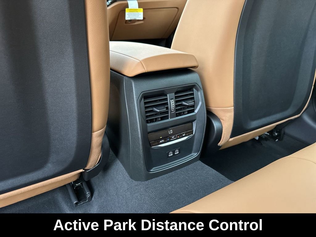 Used 2025 BMW 330i xDrive Sedan w/ M Sport Package image 30