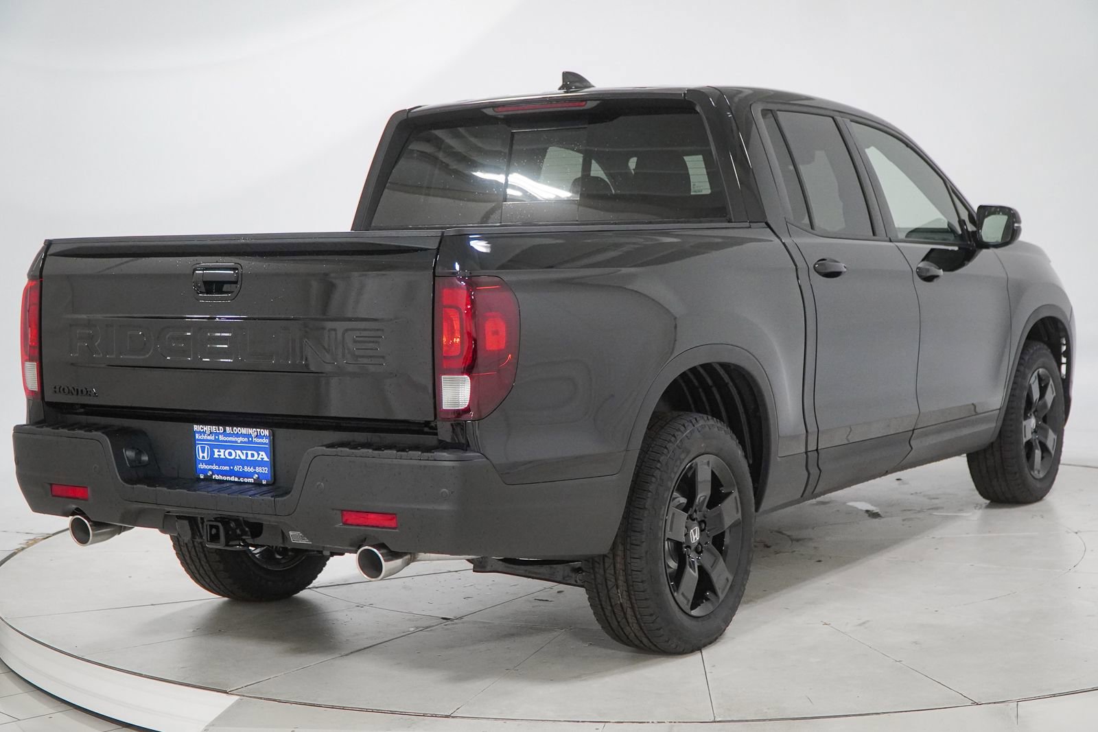 New 2026 Honda Ridgeline Black Edition image 13