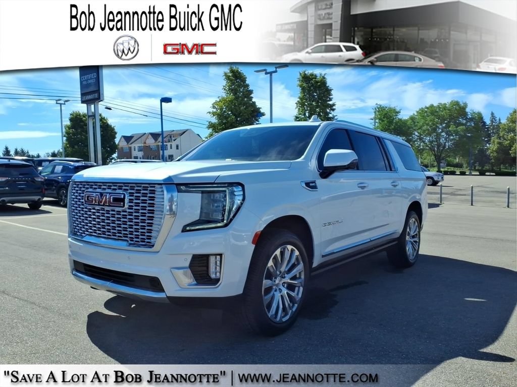 Used 2023 GMC Yukon XL Denali w/ Max Trailering Package AWD/4WD image 1