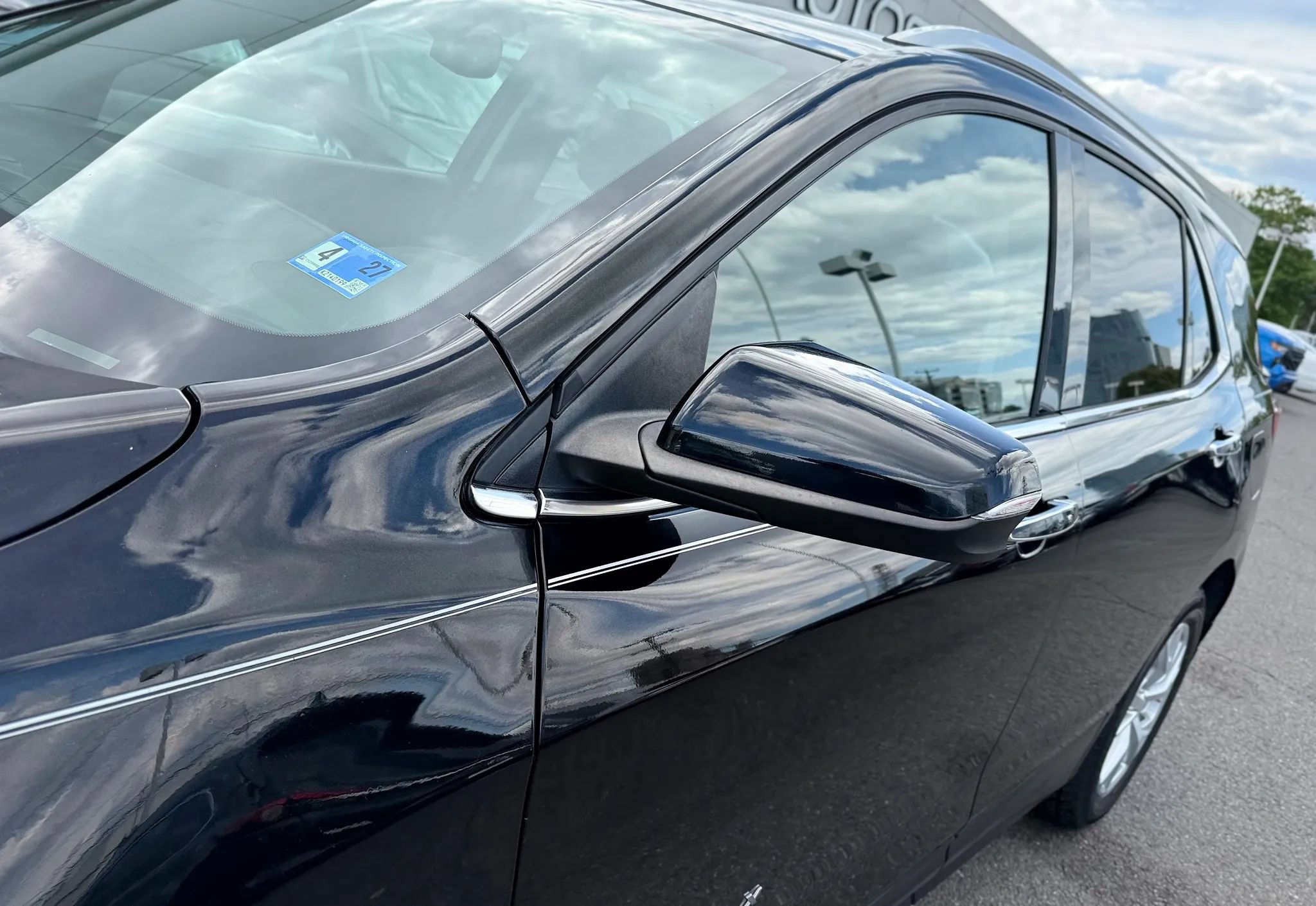 Used 2018 Chevrolet Equinox Premier AWD/4WD image 49