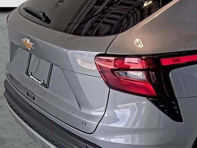 New 2026 Chevrolet Trax LT w/ Driver Confidence Package FWD image 15