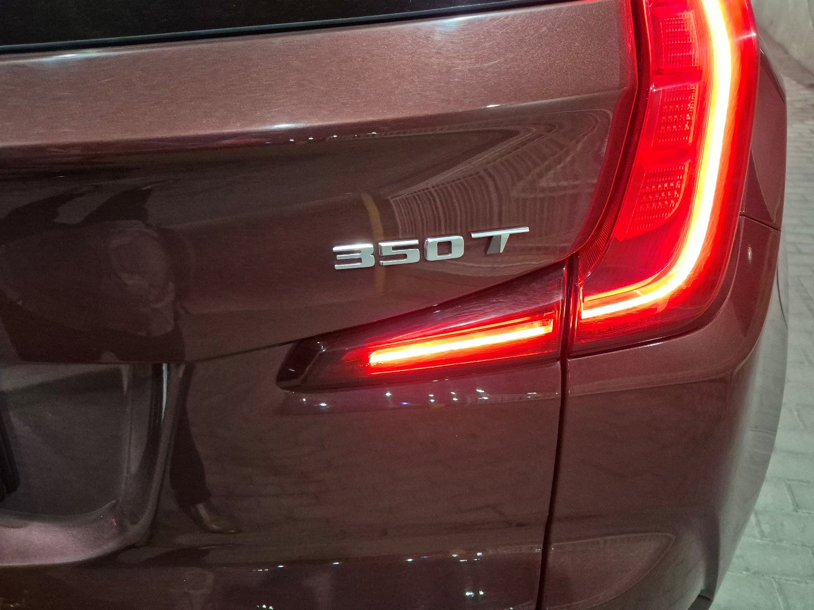 Certified 2023 Cadillac XT4 Luxury w/ Cold Weather Package image 12