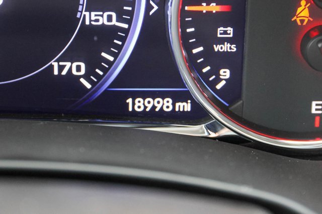 Used 2023 GMC Terrain Denali w/ Denali Premium Package image 31