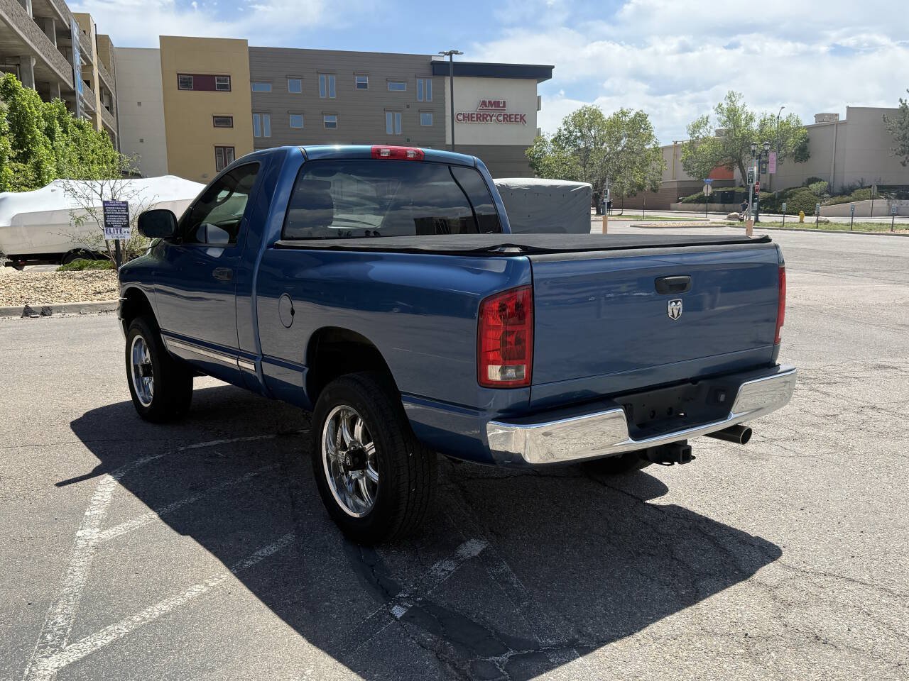 Used 2005 Dodge Ram 1500 Truck SLT w/ Trailer Tow Group AWD/4WD image 9