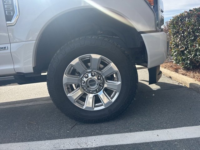 Used 2019 Ford F350 Platinum w/ Platinum Ultimate Package image 4