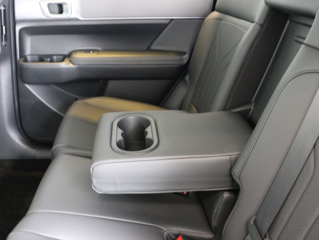 Used 2024 Hyundai Santa Fe XRT AWD/4WD image 30