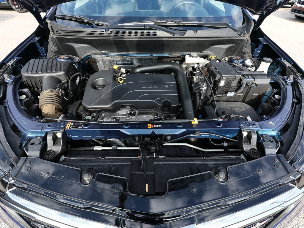 Used 2023 Chevrolet Equinox RS w/ LPO, Floor Liner Package FWD image 21