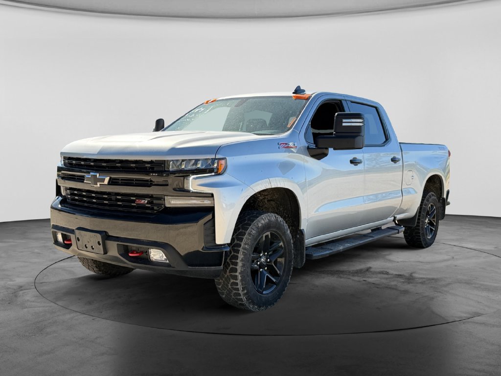 Used 2022 Chevrolet Silverado 1500 LT Trail Boss w/ Bed Protection Package AWD/4WD image 4