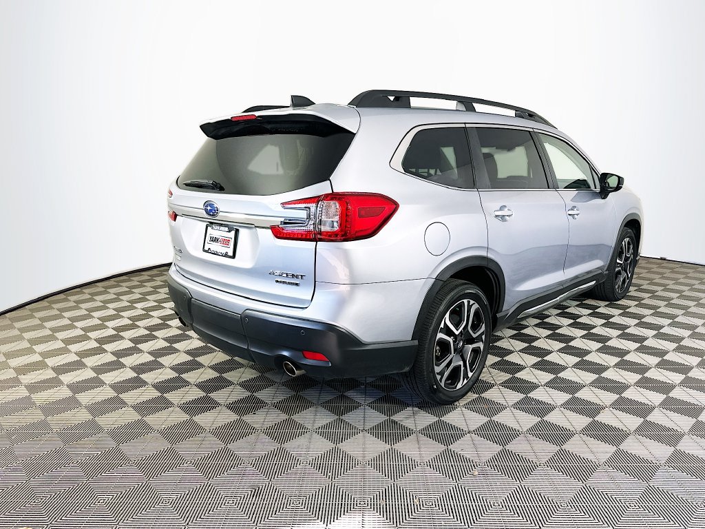 Used 2024 Subaru Ascent Touring AWD/4WD image 10