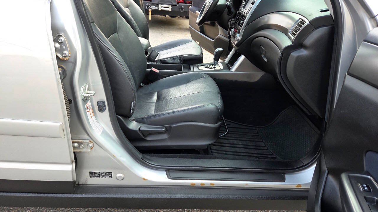 Used 2011 Subaru Forester 2.5X Touring AWD/4WD image 49